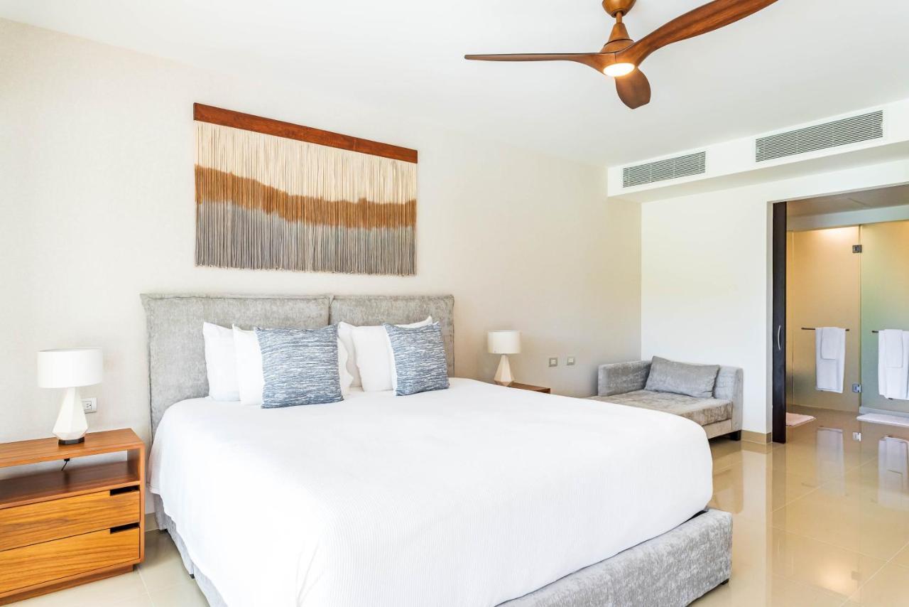Mareazul Beach Front Condos At Playa Del Carmen Kültér fotó