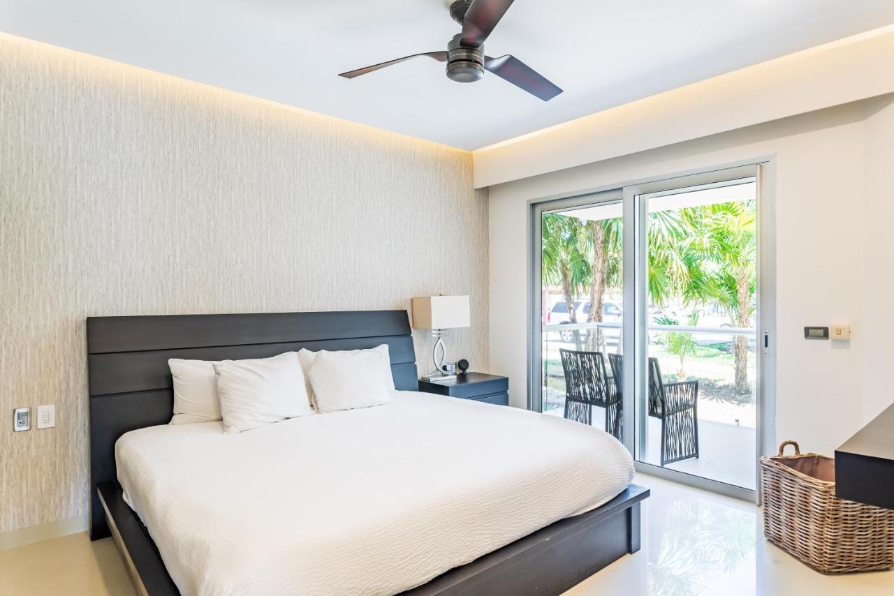Mareazul Beach Front Condos At Playa Del Carmen Kültér fotó