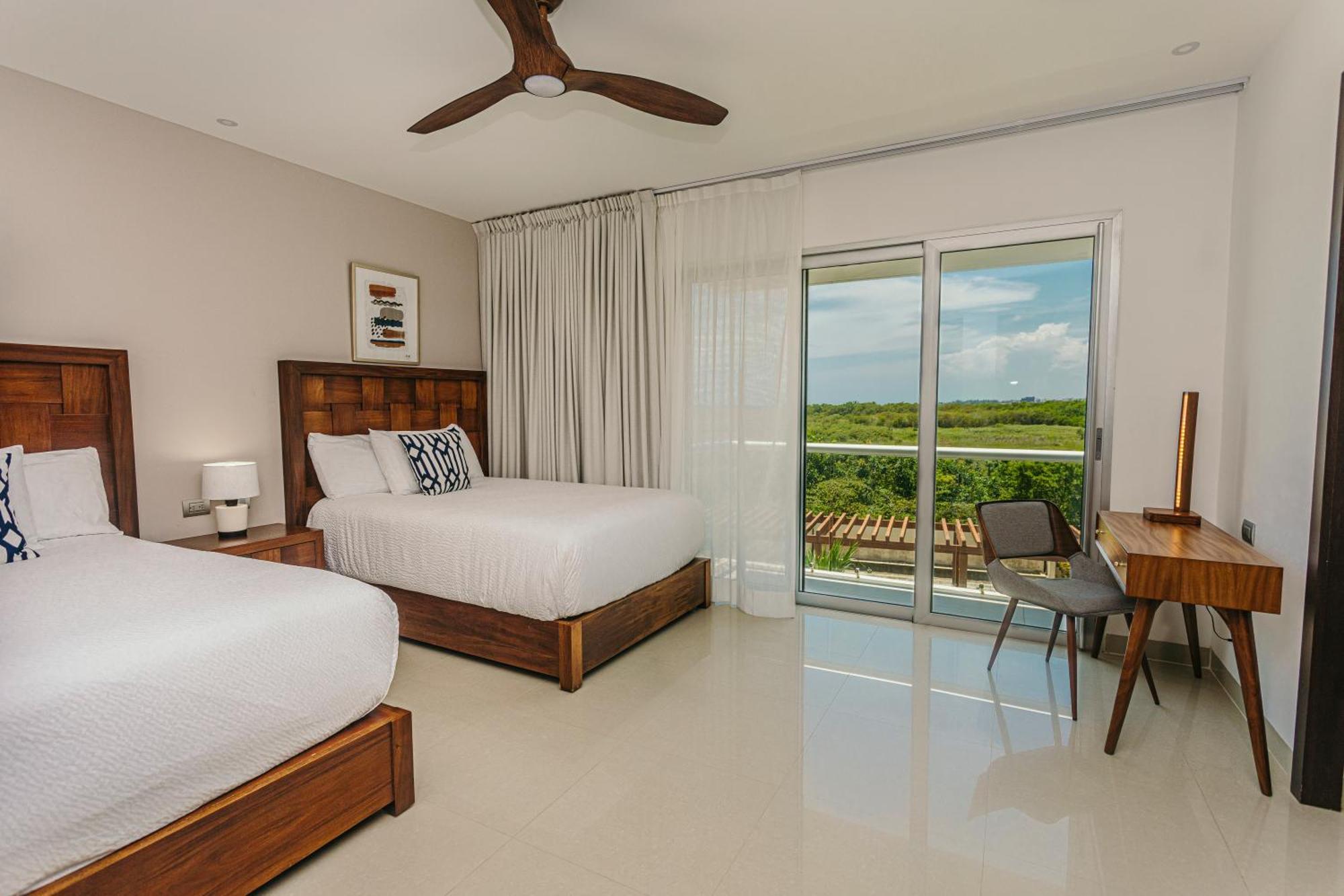 Mareazul Beach Front Condos At Playa Del Carmen Kültér fotó